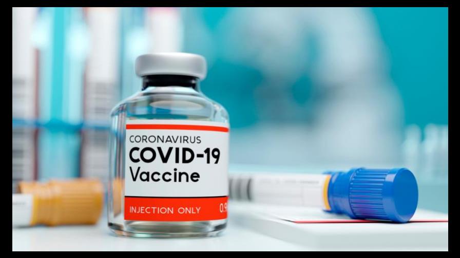 Pfizer planea pedir en noviembre la autorización de su vacuna contra COVID-19