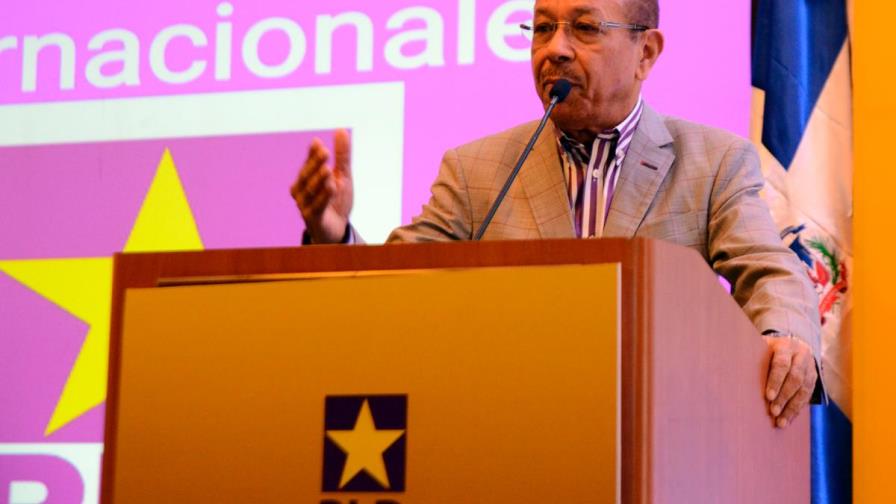 Suspenden reunión que celebraría el Comité Político del PLD este jueves Suspenden reunión que celebraría el Comité Político del PLD este jueves