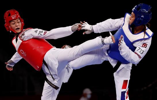 Katherine Rodríguez ganó por punto de oro y avanza a cuartos de final