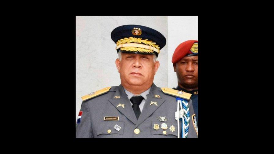 Abinader destituye a director y subdirector de Prisiones y deja vacantes esas posiciones