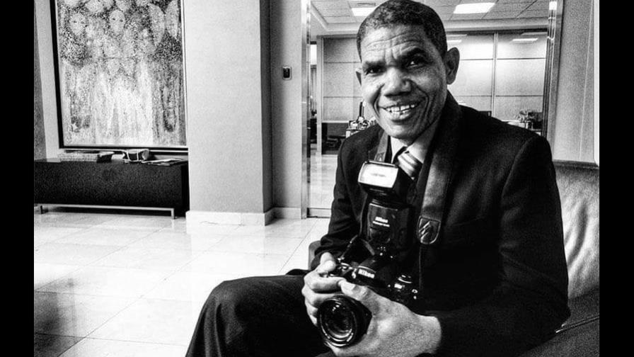 Muere reportero gráfico