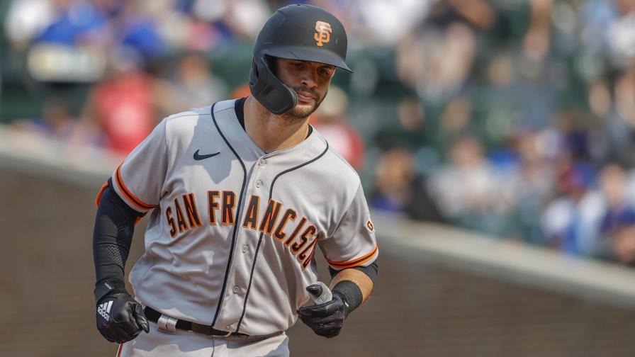 Gigantes arrollan a Cachorros e hilan sexta victoria Gigantes arrollan a Cachorros e hilan sexta victoria