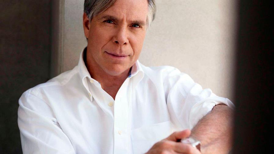 Tommy Hilfiger, 70 años del diseñador emblemático de la moda casual