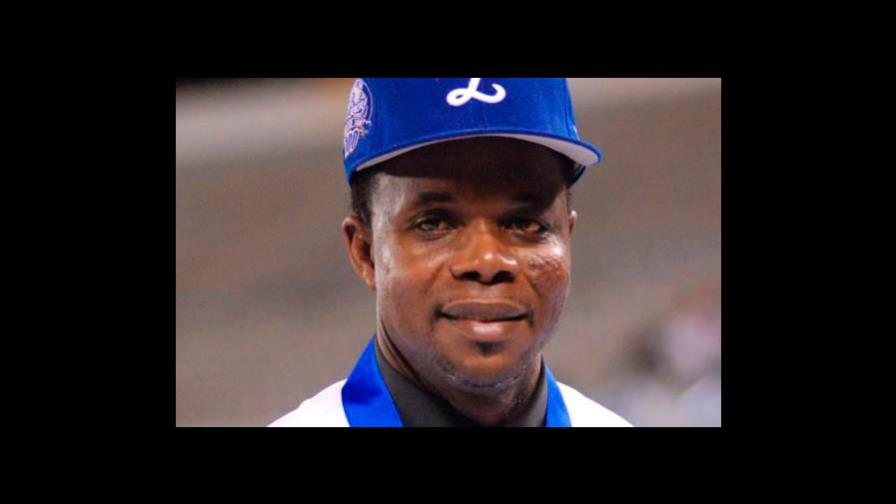 Tigres del Licey retirará el número 8 que vistió Tony Fernández
