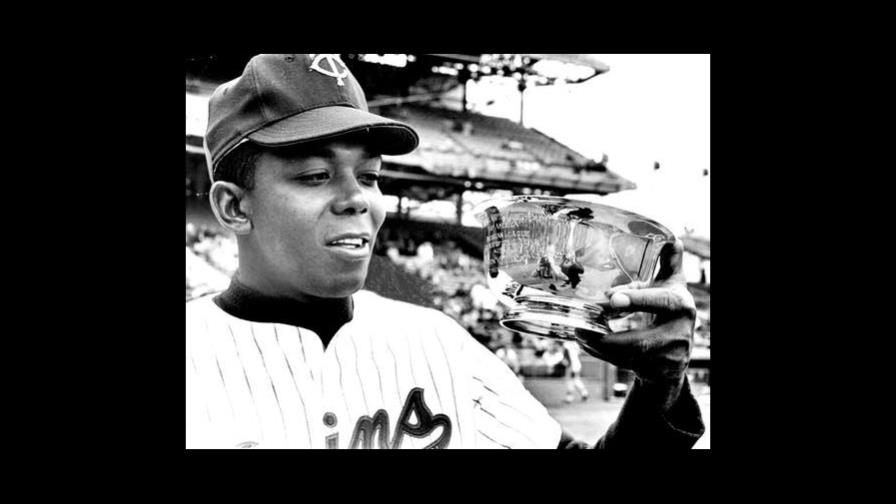 En 1963-64, el Licey rebotó de un 0-2 y un 0-3 en semifinal y final