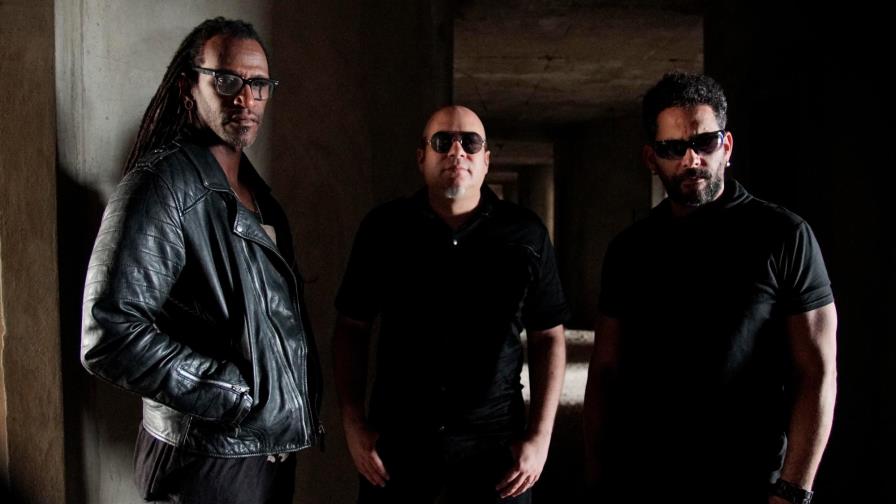 Toque Profundo lleva su rock a Casa de Teatro 