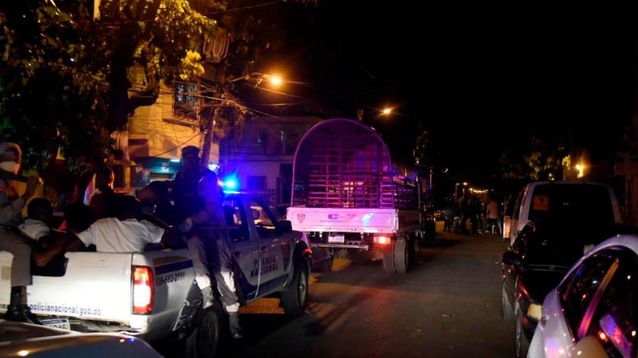 Notifican tres negocios de Villas Agrícolas por vender alcohol en horario de toque de queda