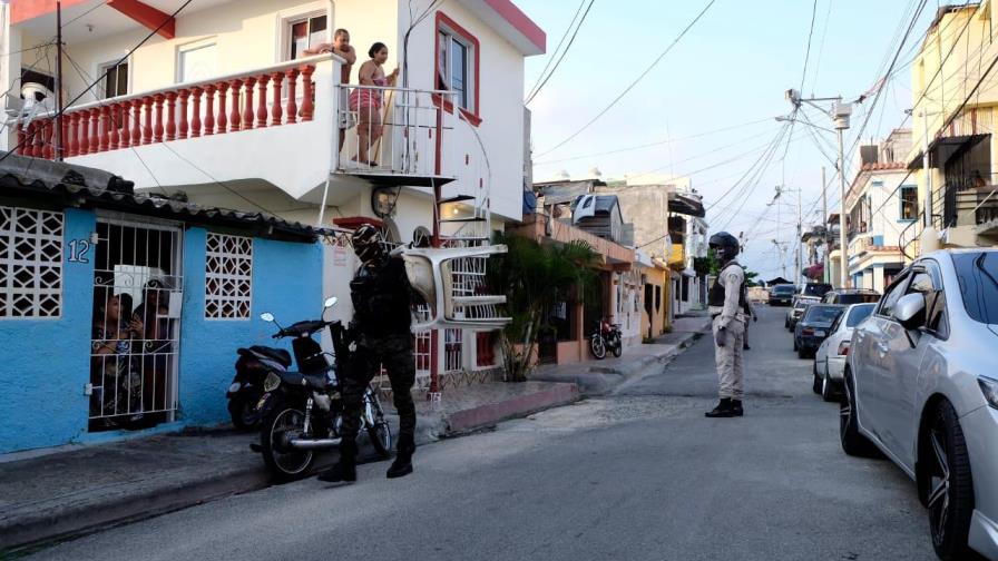 Obispo Mao-Montecristi dice son inmaduros quienes violan el toque queda