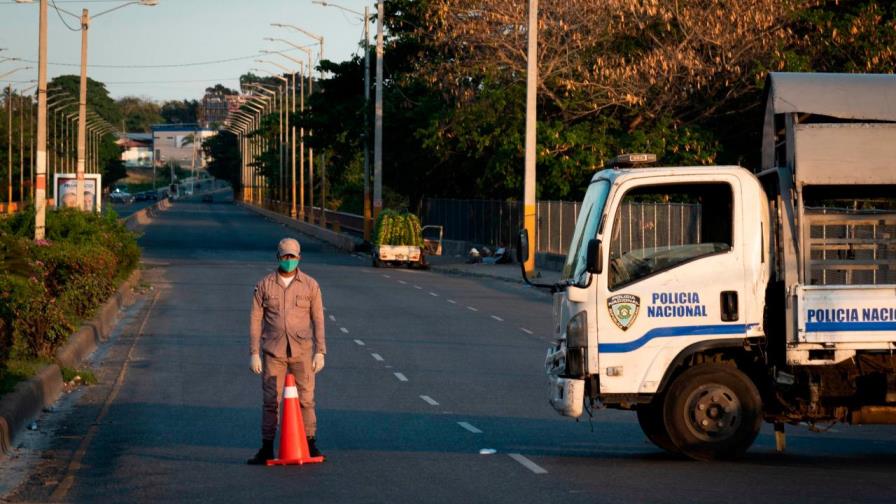 Toque de queda se mantiene igual, anuncia Montalvo