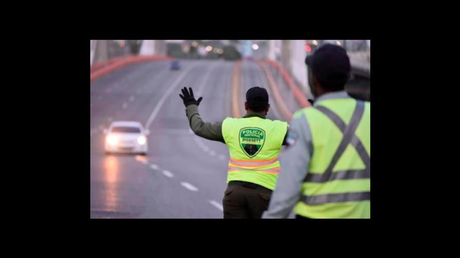 Extienden estado de emergencia y toque de queda en todo el país