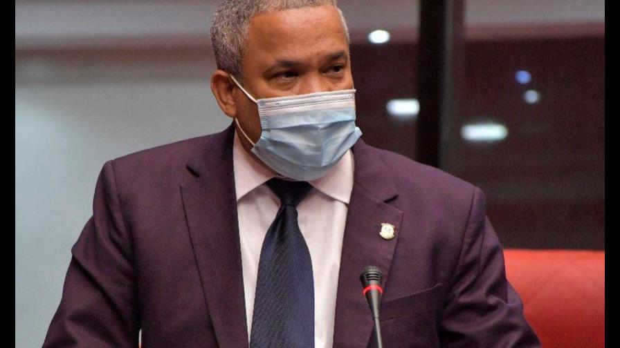 Héctor Acosta: “Adelante ‘patriotas’ de los colegios privados que aquí estoy esperándolos” Héctor Acosta: “Adelante ‘patriotas’ de los colegios privados que aquí estoy esperándolos”