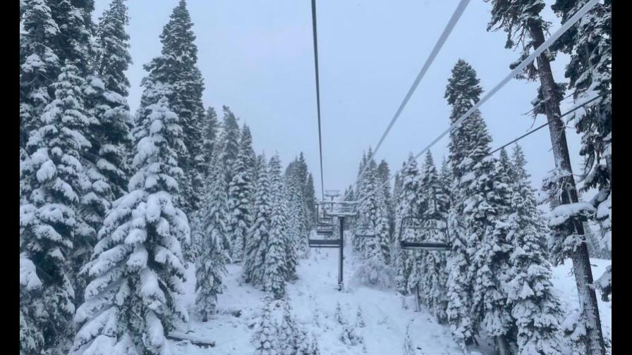 Gran tormenta en California arroja nieve y baña zonas áridas Gran tormenta en California arroja nieve y baña zonas áridas