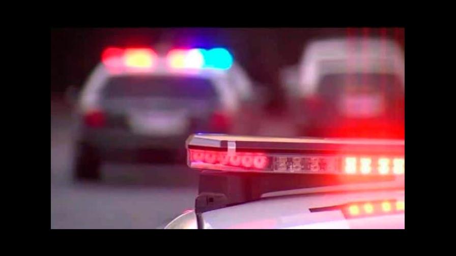 Un hispano muere en un tiroteo frente a una oficina de inmigración en Florida