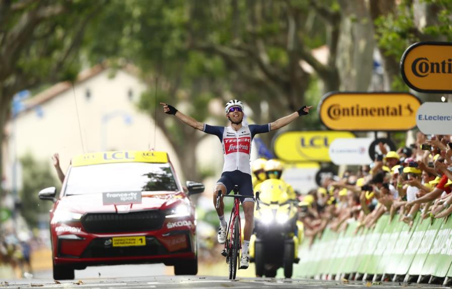 Mollema gana etapa del Tour, Pogacar sigue líder y Martin se mete en el podio