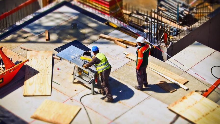 Canadá generó 953,000 empleos en junio, lo que deja el desempleo en el 12.3 %