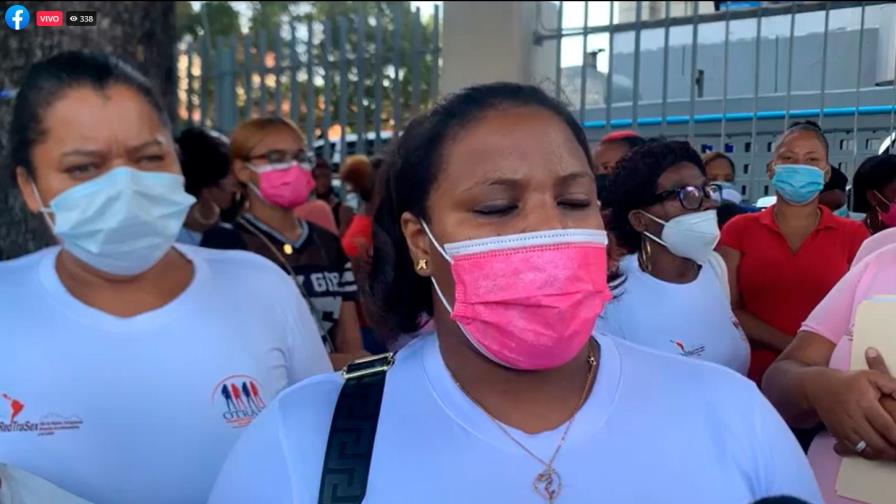 Trabajadoras sexuales denuncian maltrato por parte de la Policía Nacional Trabajadoras sexuales denuncian maltrato por parte de la Policía Nacional