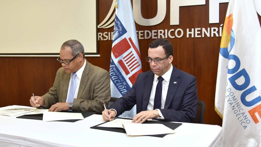 Navarro anuncia pago en febrero a suplidores desayuno