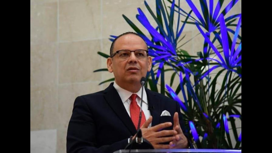 Fundación Justicia y Transparencia pide destitución del director de la Policía