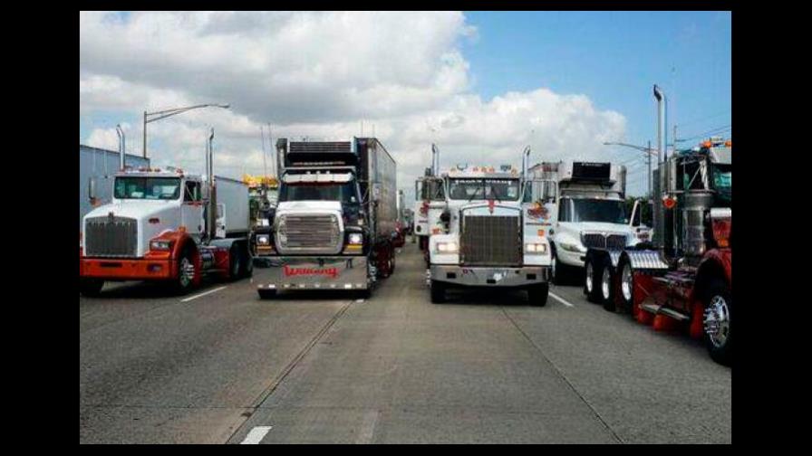 Transportistas terminarán paro nacional en Puerto Rico tras acuerdo