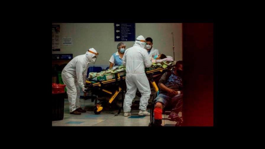 Pacientes graves de COVID-19 casi se duplicaron en un mes Pacientes graves de COVID-19 casi se duplicaron en un mes