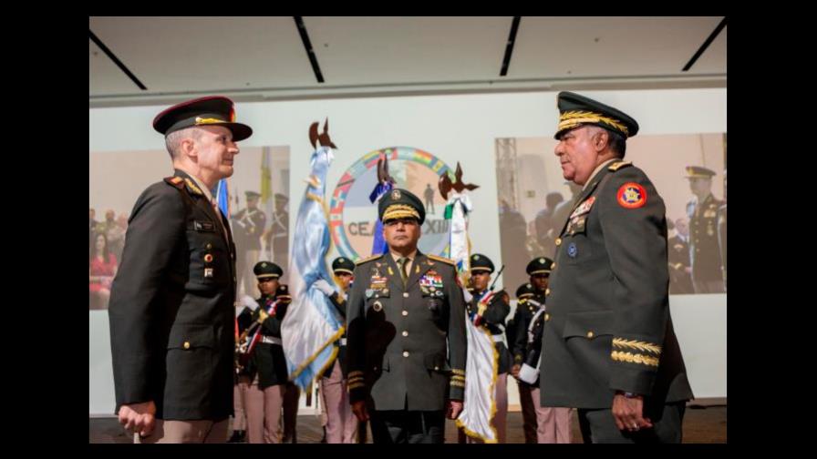 Ejércitos americanos acuerdan intercambiar informaciones para perseguir delitos transnacionales Ejércitos americanos acuerdan intercambiar informaciones para perseguir delitos transnacionales