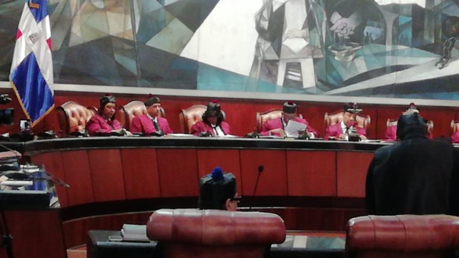 Tribunal Constitucional deja en estado de fallo  acción contra  el arrastre parcial