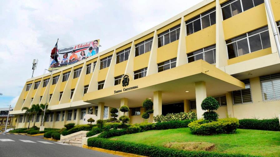 Tribunal Constitucional declara nulo “de forma inmediata y para el futuro” el voto de arrastre Tribunal Constitucional declara nulo “de forma inmediata y para el futuro” el voto de arrastre