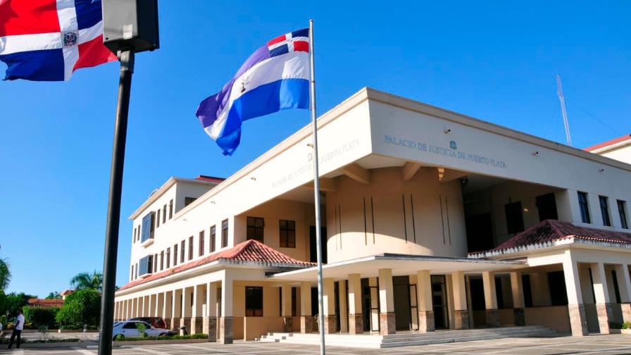 Envían a prisión mujer usaba hijo menor para pedir en las calles de Puerto Plata Envían a prisión mujer usaba hijo menor para pedir en las calles de Puerto Plata