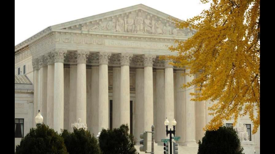 Supremo de Florida inhabilita a abogado que solicitó sexo a reclusas