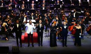 El tributo a Johnny Ventura y Johnny Pacheco en la gala por el 80 aniversario de Banreservas