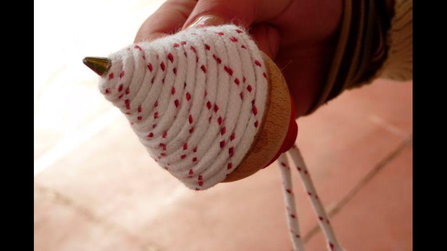 Niña de un año casi pierde un ojo a causa de un trompo