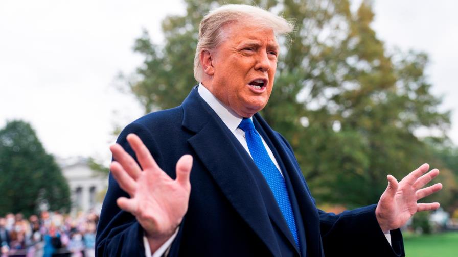 Trump insiste en la “vuelta a la normalidad” mientras suben los contagios de COVID-19