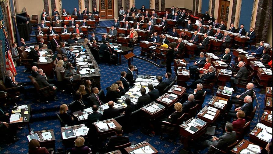 Juicio contra Trump arranca con pugna    de citación de testigos