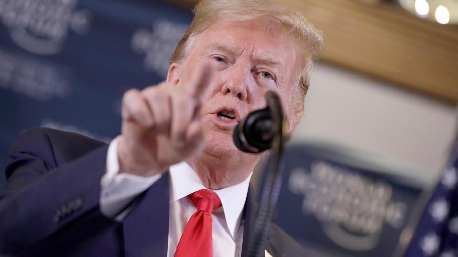 Trump insta a Davos a rechazar a los “alarmistas” ambientales