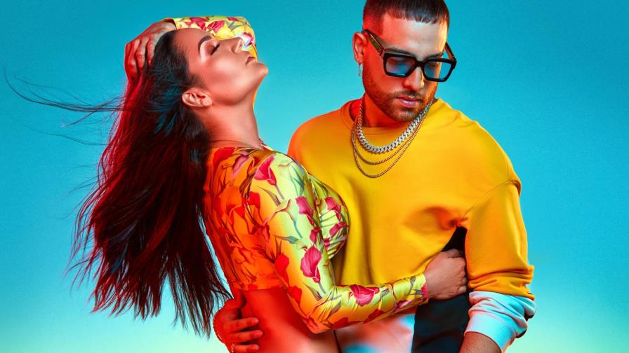 Tueska con un candente junte con Mark B