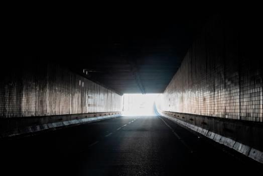 Se daña de nuevo iluminación en túnel de Las Américas