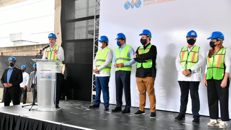 Gobierno introduciría medidas tributarias que faciliten compras a los turistas Gobierno introduciría medidas tributarias que faciliten compras a los turistas