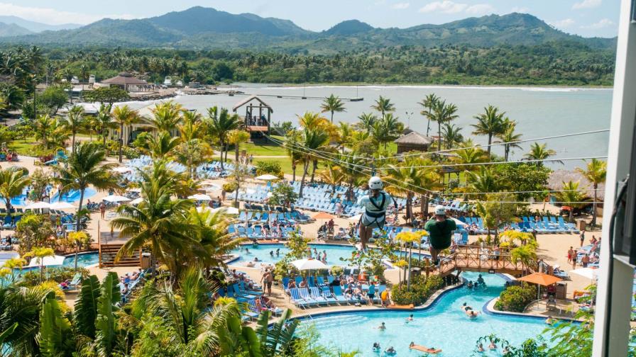 El turismo dominicano frente a un segundo año difícil, ahora por el COVID-19 El turismo dominicano frente a un segundo año difícil, ahora por el COVID-19