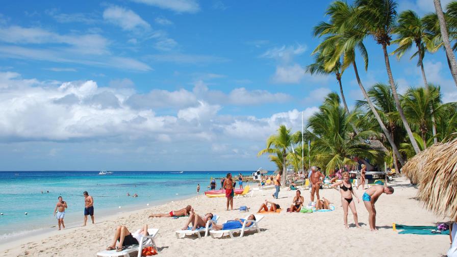 Empresarios resaltan impacto del turismo; alertan campaña negativa Empresarios resaltan impacto del turismo; alertan campaña negativa