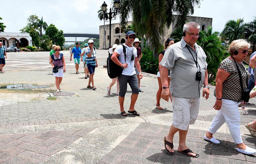 Llegada de turistas crece 0.4 % hasta    el mes de agosto