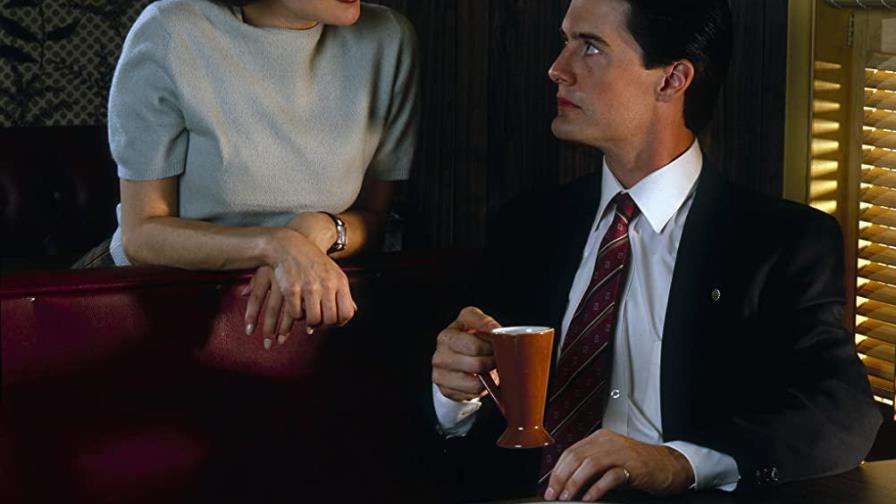 El universo estético de Twin Peaks, una moda en boga El universo estético de Twin Peaks, una moda en boga