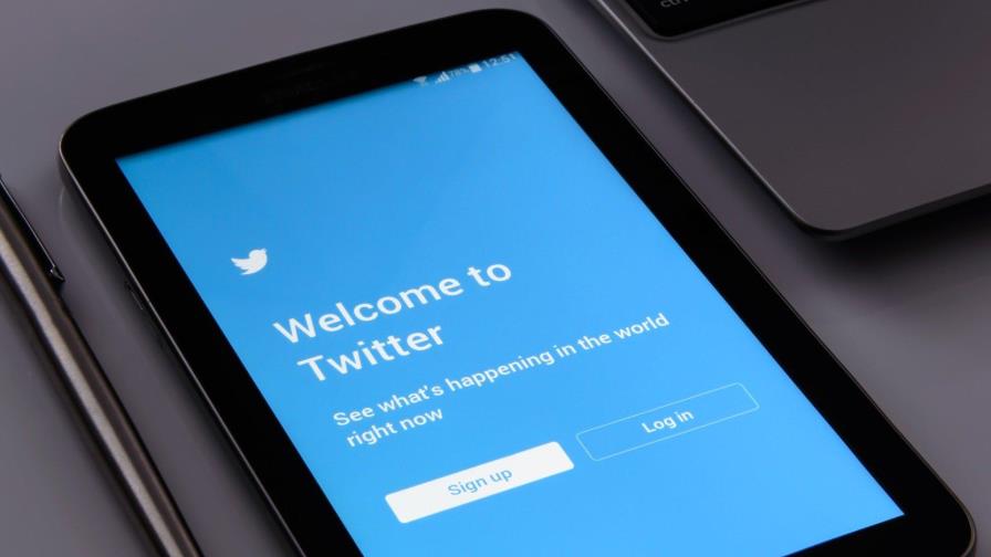 Twitter borra cuentas progubernamentales en países como Egipto, Arabia Saudita y Honduras