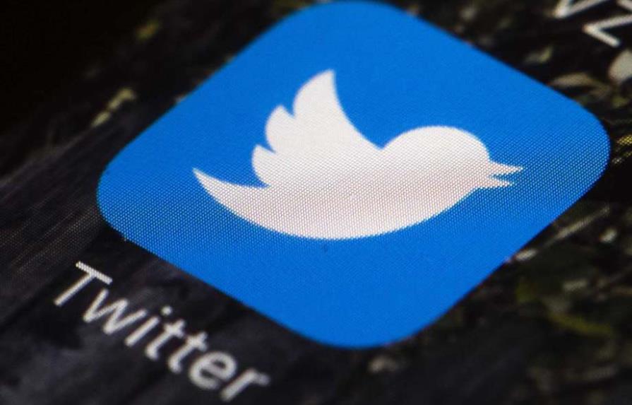 Periodistas viven y sufren la fiebre de Twitter