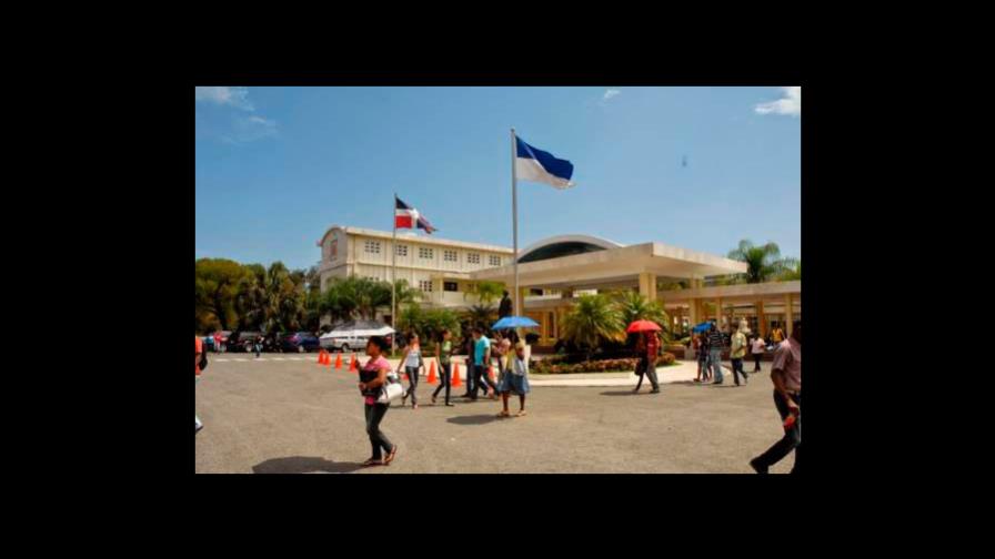 UASD confirma que negocia compra de instalación de sistema de videovigilancia 