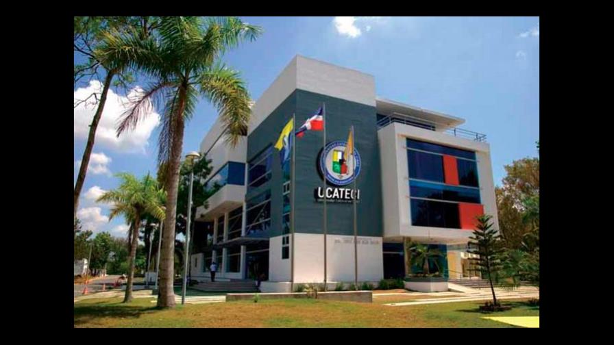 Universidad de Cibao propone a Manuel Amézquita para dirigir la JCE Universidad de Cibao propone a Manuel Amézquita para dirigir la JCE