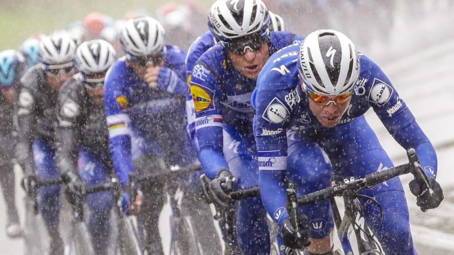 Giro y Vuelta coincidirán seis días, París-Roubaix tendrá edición femenina