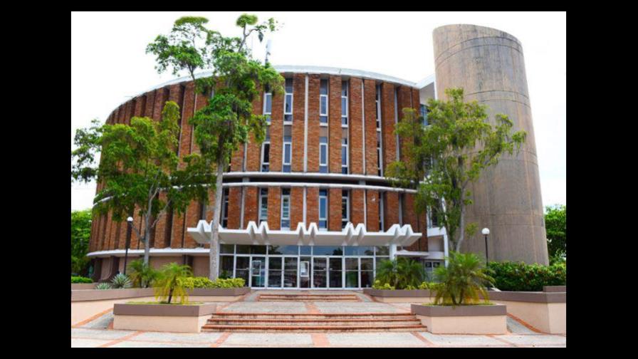 UNPHU impartirá docencia de manera semipresencial y virtual