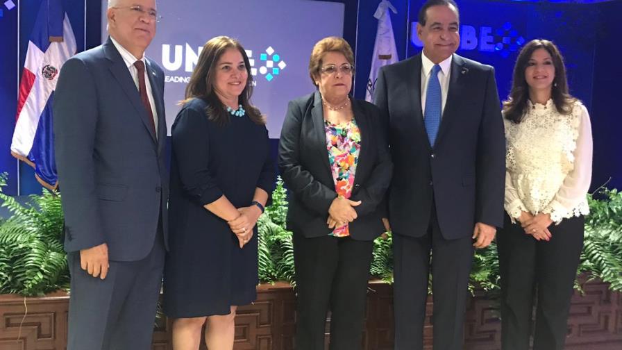 Unibe oferta toda su formación académica en inglés