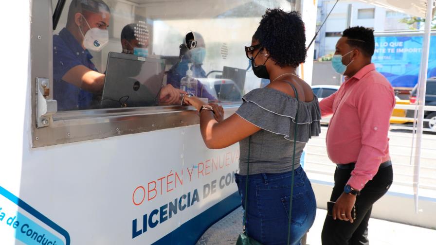 Con unidades móviles, el Intrant se traslada a los pueblos a ofrecer servicios Con unidades móviles, el Intrant se traslada a los pueblos a ofrecer servicios