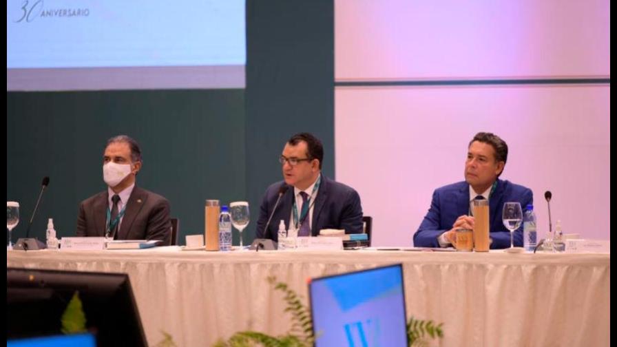 Uniore resalta importancia de la independencia presupuestaria en entes electorales 